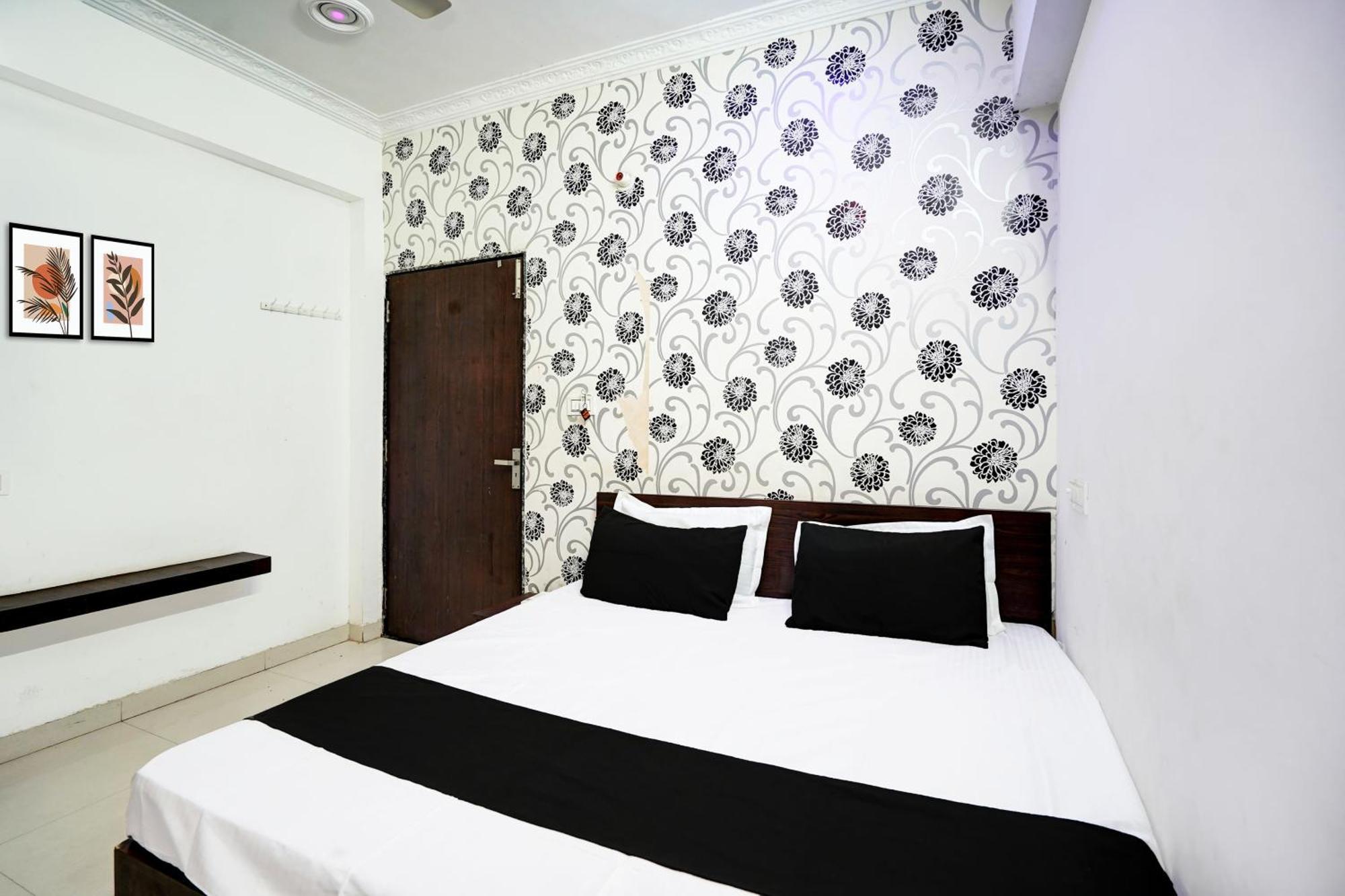 Hotel O Shree Ji Resort Ghatiaoli Exterior photo